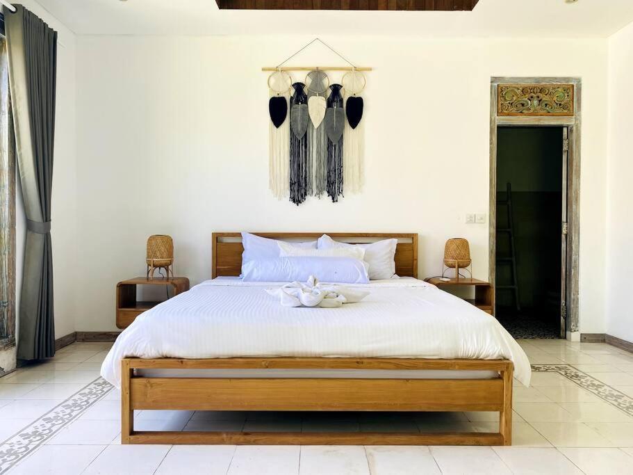 Villa Biru - 500M Batubelig Beach Canggu  Exterior photo
